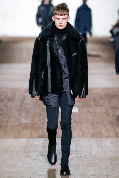 Look 31